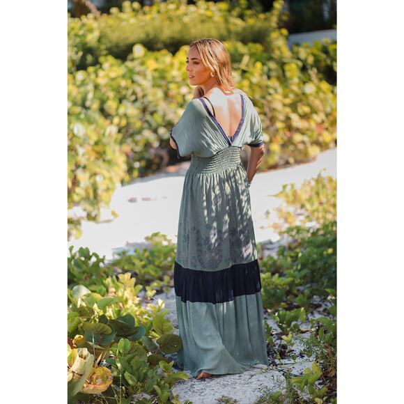 Maxi Dress T. ZOVICH Floral Green Purple Floral Mixed Media Smocked Chiffon Trim - Picture 3 of 10